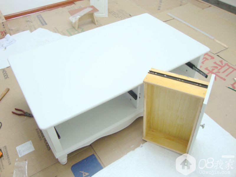 安装抽屉轨道.jpg 安装抽屉轨道.jpg