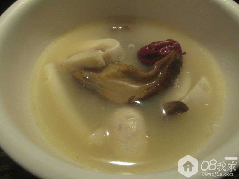 Ƭ 032.jpg