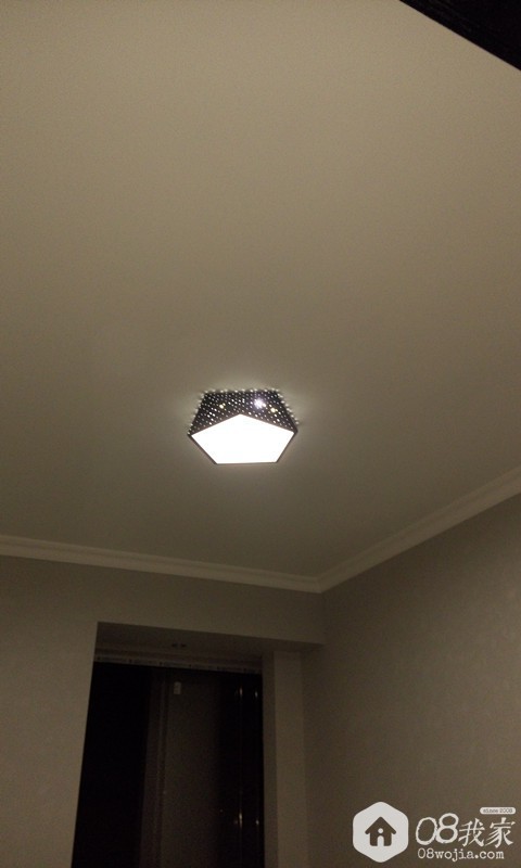 P50630-204205.jpg