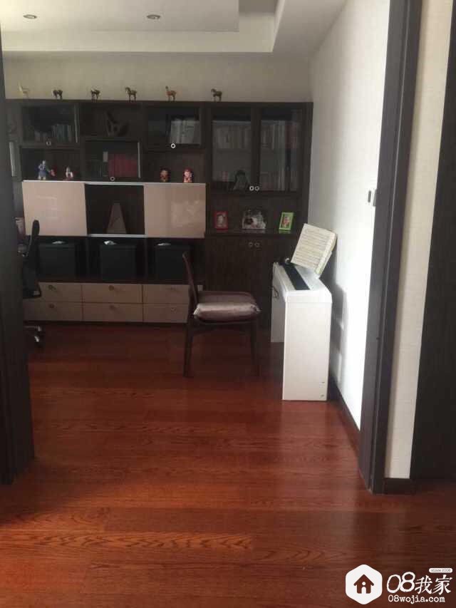 307700.jpg