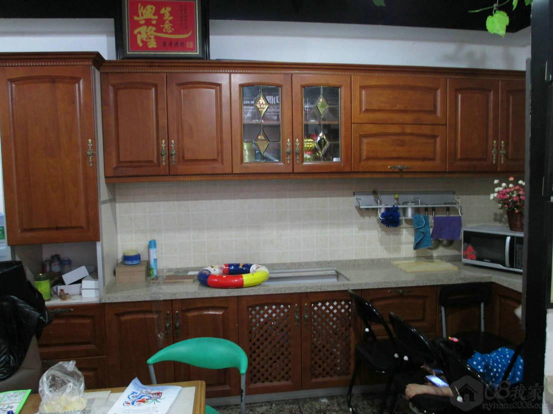 Ƭ 084.jpg