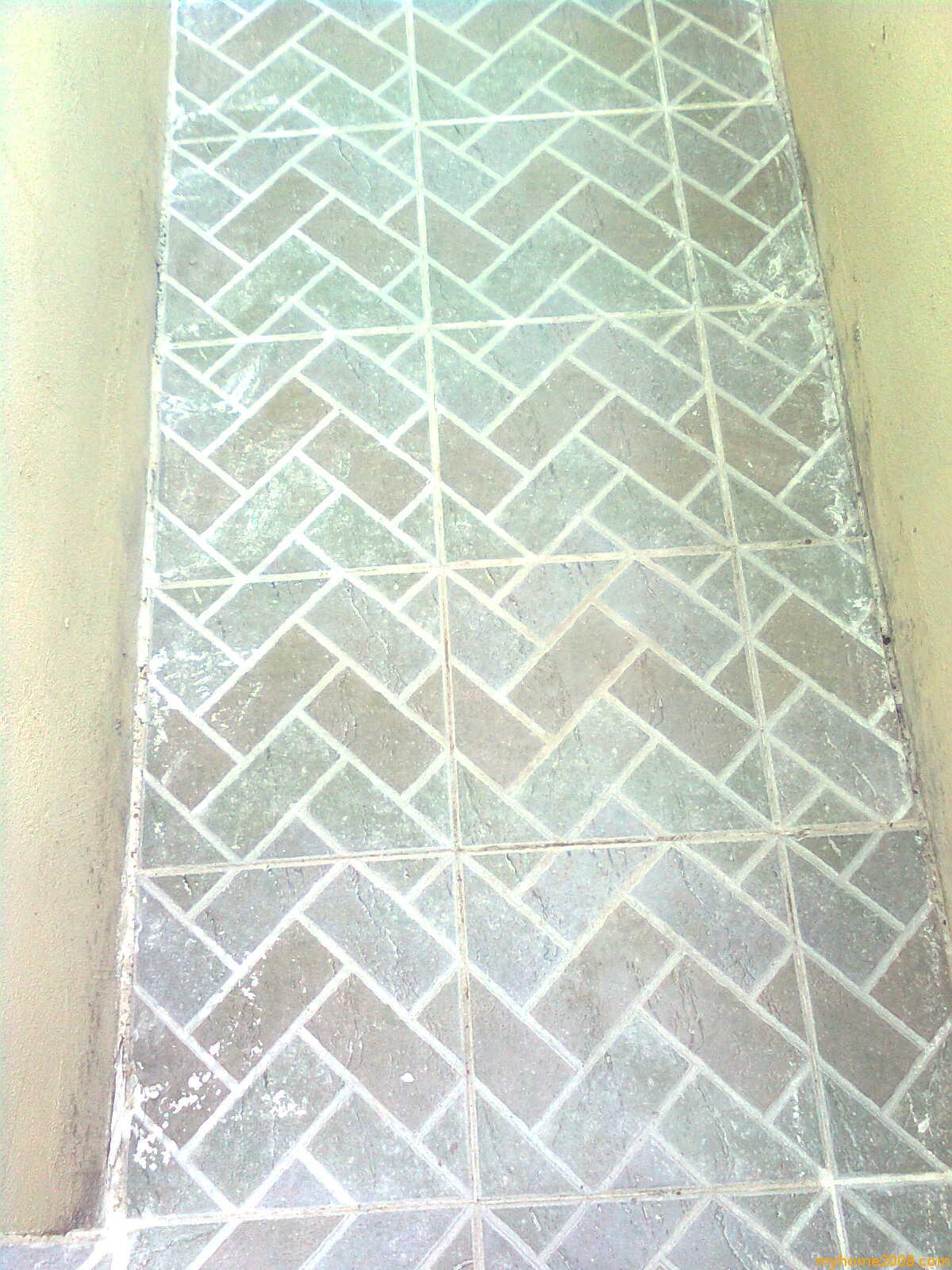 Ƭ 207.jpg