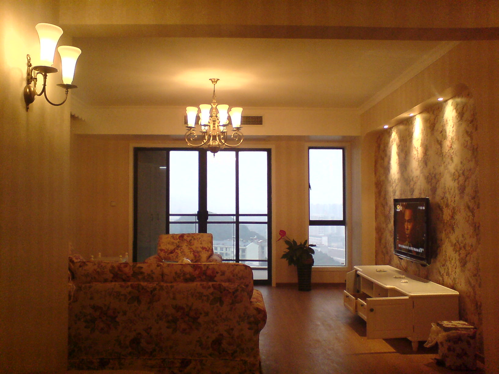 DSC00005.JPG