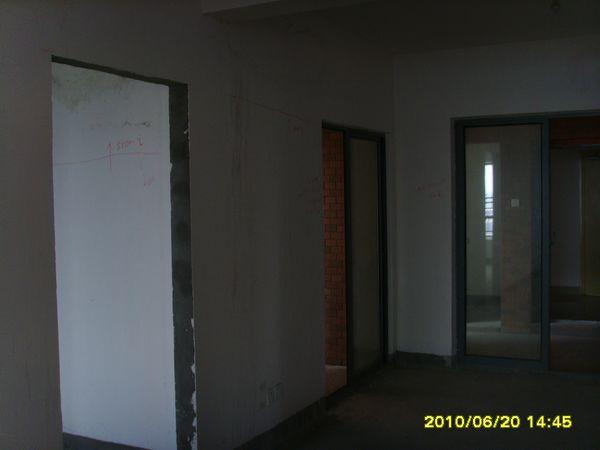 SSL27990.jpg