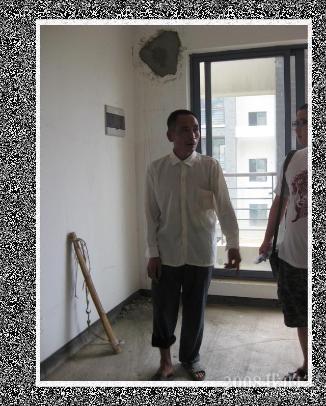 002.jpg