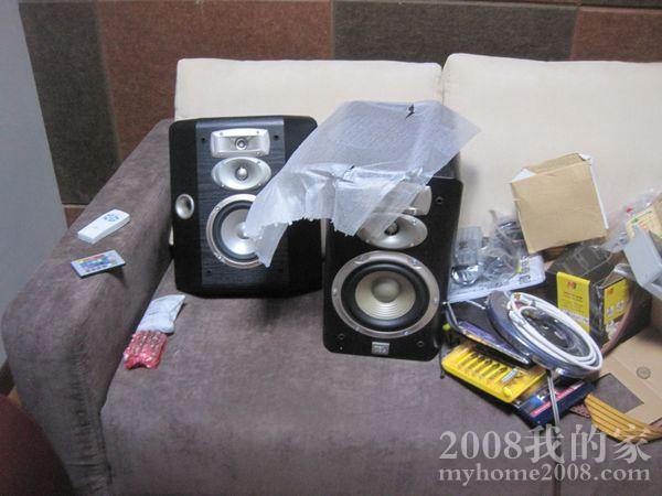 ໷-JBL L810