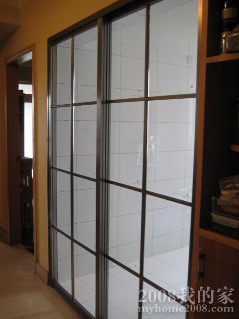 Ƭ 052.jpg